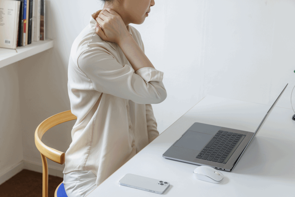 거북목_의료뷰티_tica1010027472